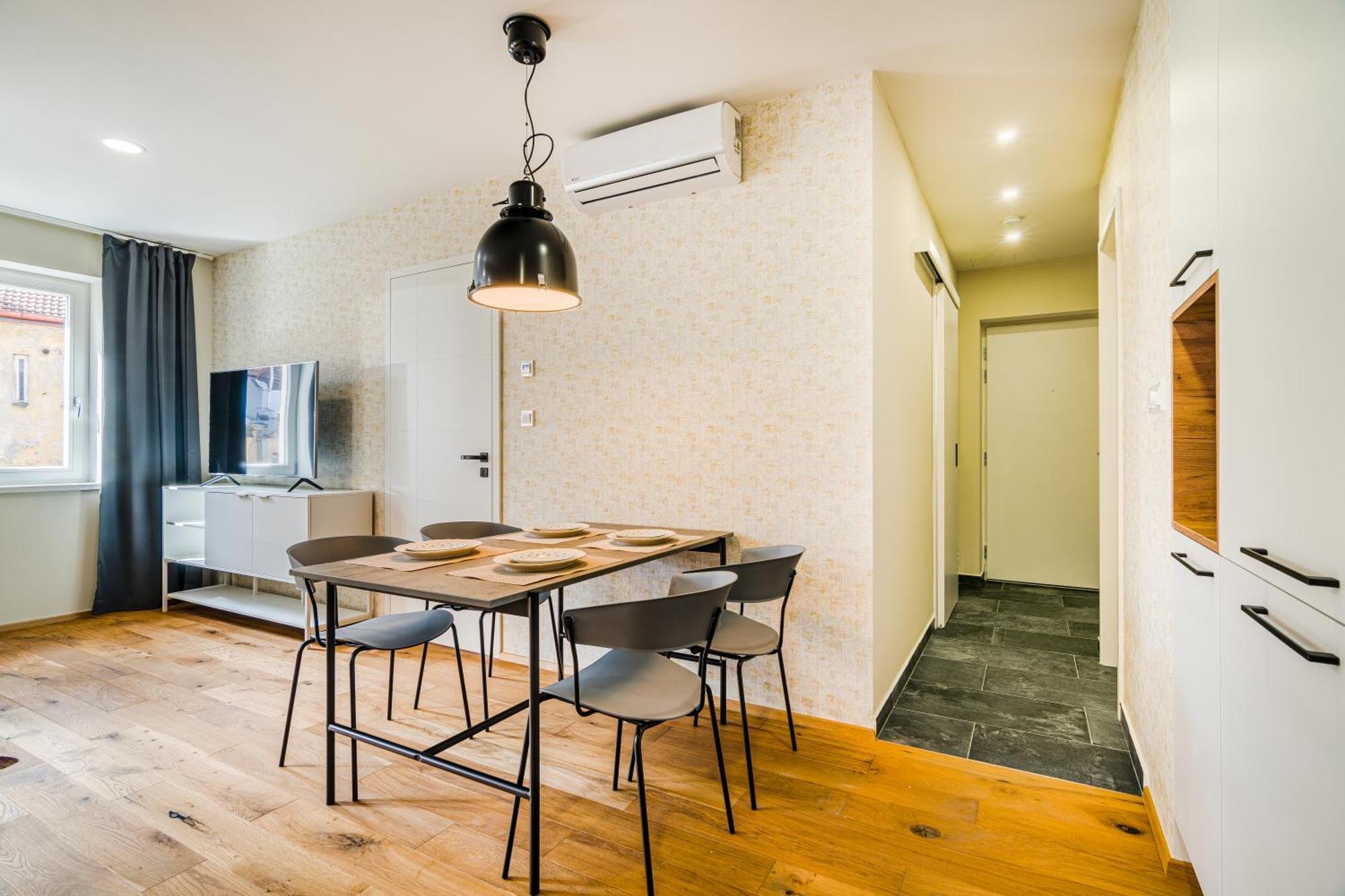 Prague Days - Premium Loft W Terrace - View - Netflix - Ac Apartment Ngoại thất bức ảnh