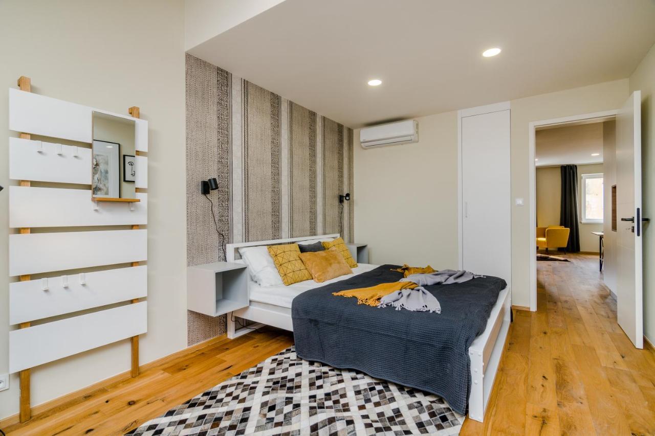 Prague Days - Premium Loft W Terrace - View - Netflix - Ac Apartment Ngoại thất bức ảnh